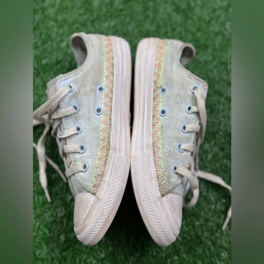 Converse‎ All Star Kids Sneakers - Size 2
